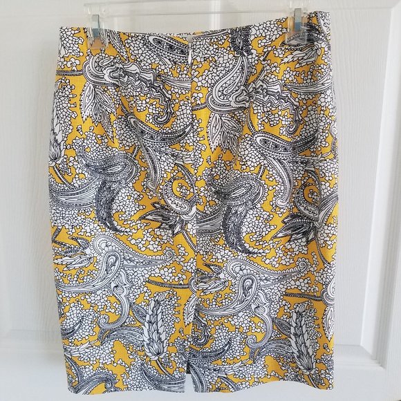 Yellow, White & Black Print Pencil Skirt - Picture 10 of 11
